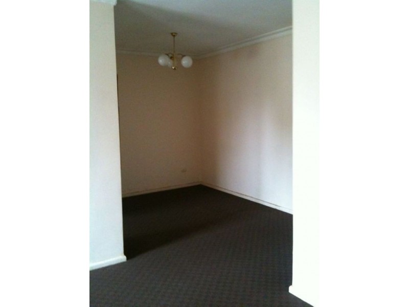 4/4 Batten Street, Glen Waverley VIC 3150