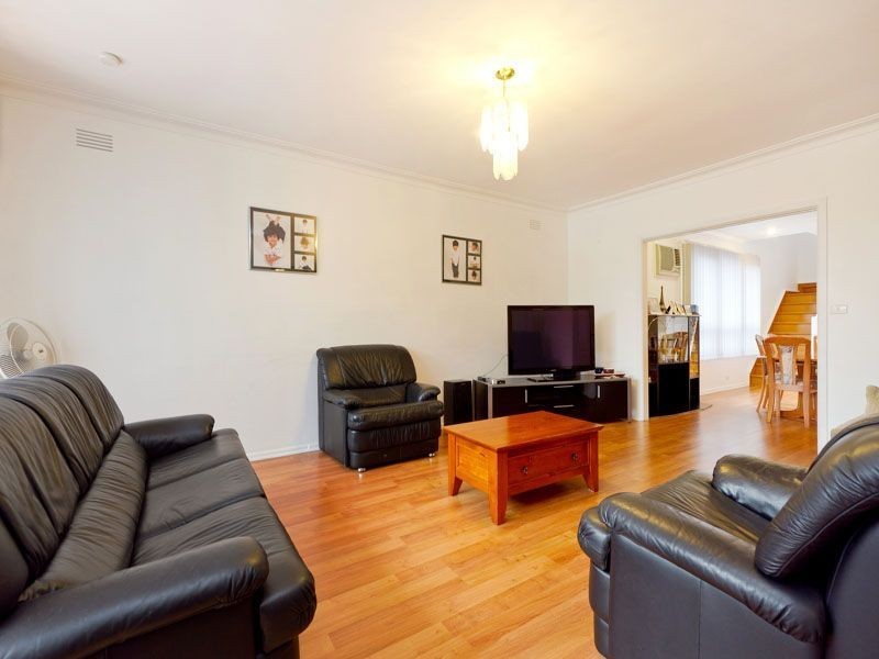 28 Kingswood Avenue, Mount Waverley VIC 3149