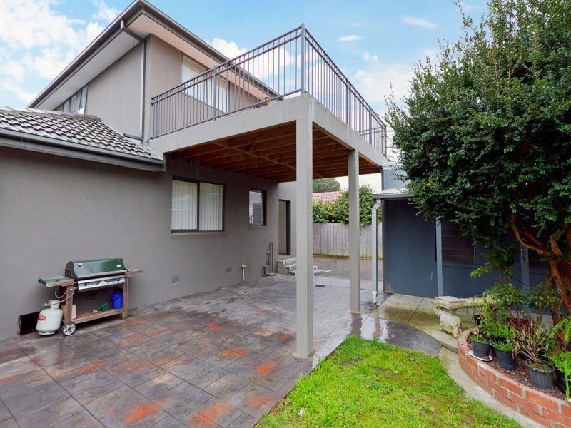 28 Kingswood Avenue, Mount Waverley VIC 3149