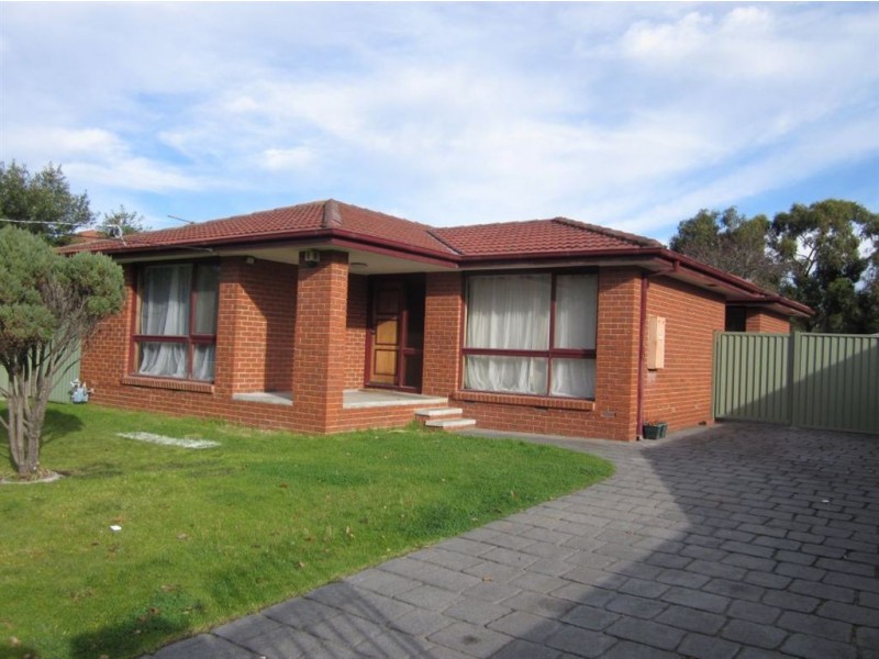 26 MURCHISON CRESCENT, Clayton South VIC 3169