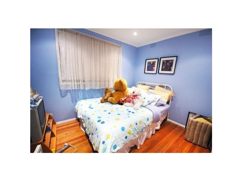 385 Corrigan Road, Keysborough VIC 3173