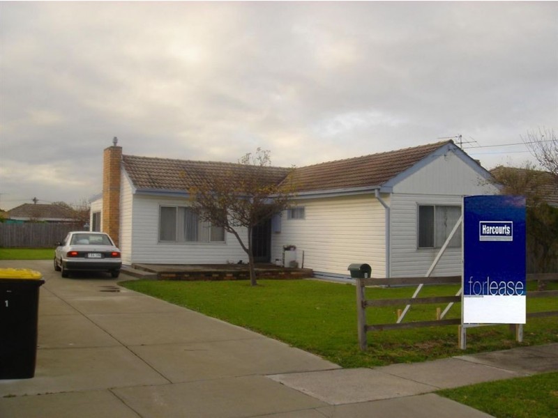 1 Clarevale Street, Clayton South VIC 3169