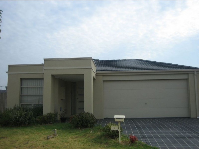 1 Cindy Court, Berwick VIC 3806