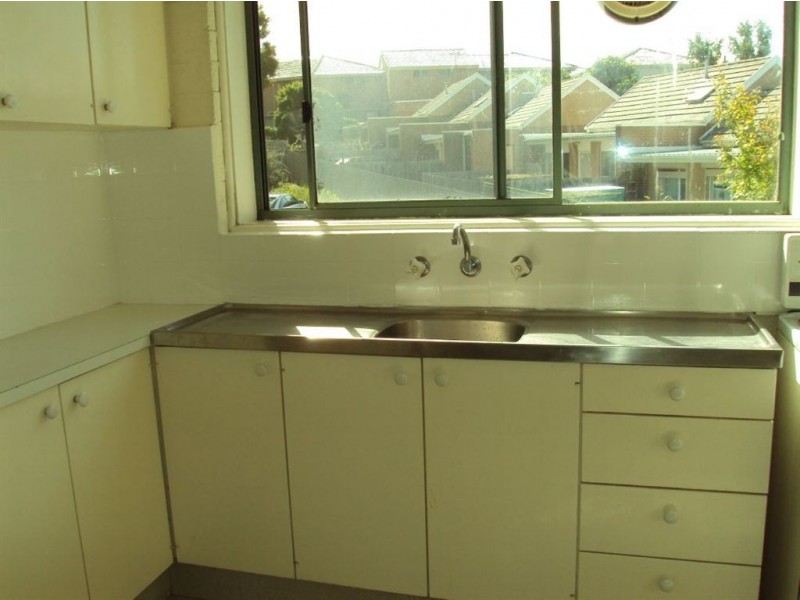 10/6 Bettina Street, Clayton VIC 3168