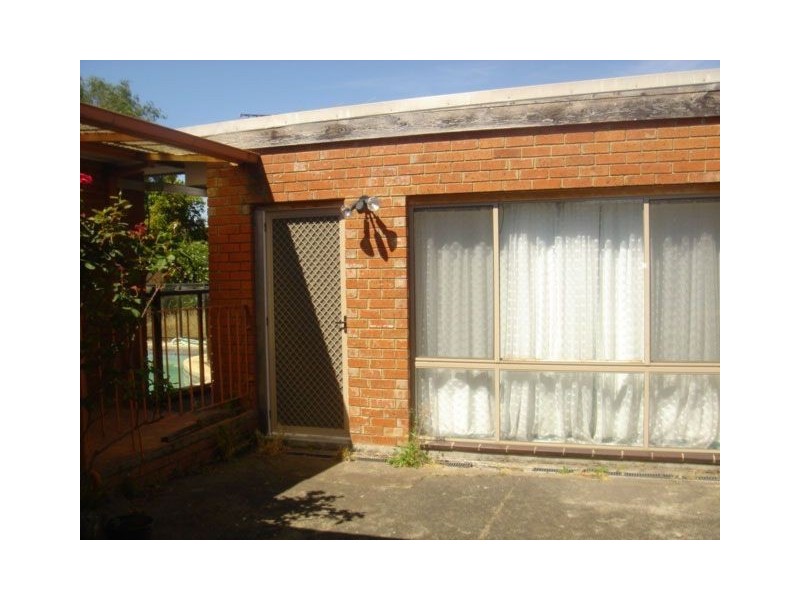 2/8 Newcombe Court, Clarinda VIC 3169