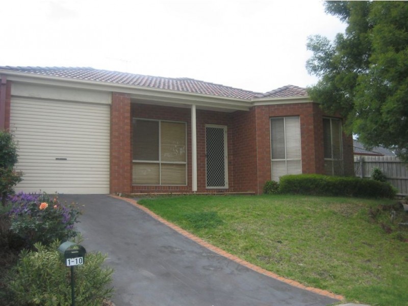 1/10 Glenn Erin Way, Berwick VIC 3806