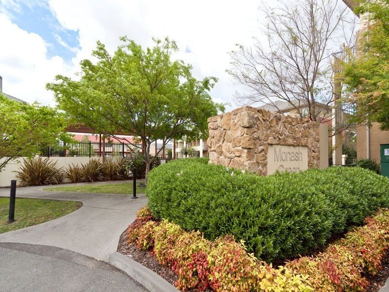 6/1 Monash Green Drive, Clayton VIC 3168