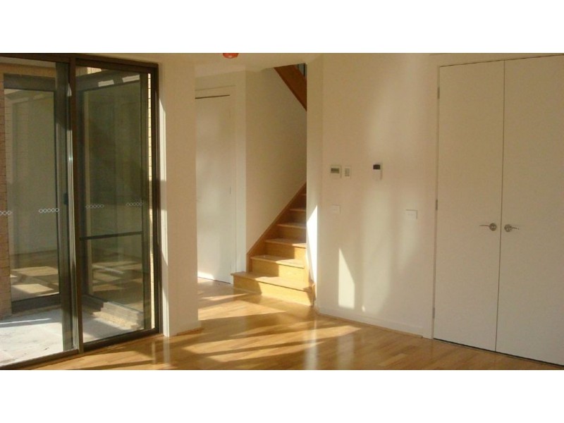 3/131 Clayton Road, Oakleigh East VIC 3166