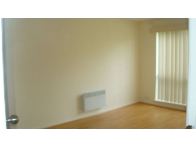 1/23 Merlyn Avenue, Clayton South VIC 3169