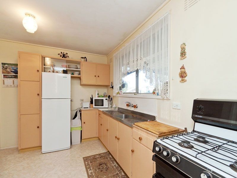 6 Clifton Court, Mulgrave VIC 3170