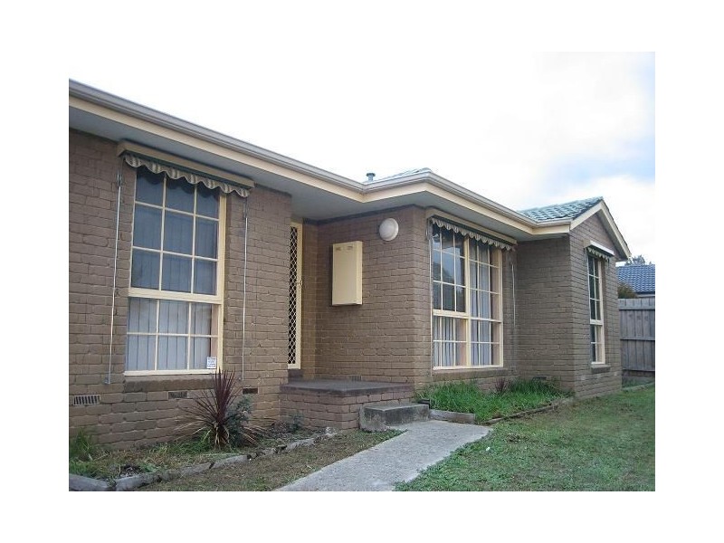 87 Cheviot Road, Berwick VIC 3806