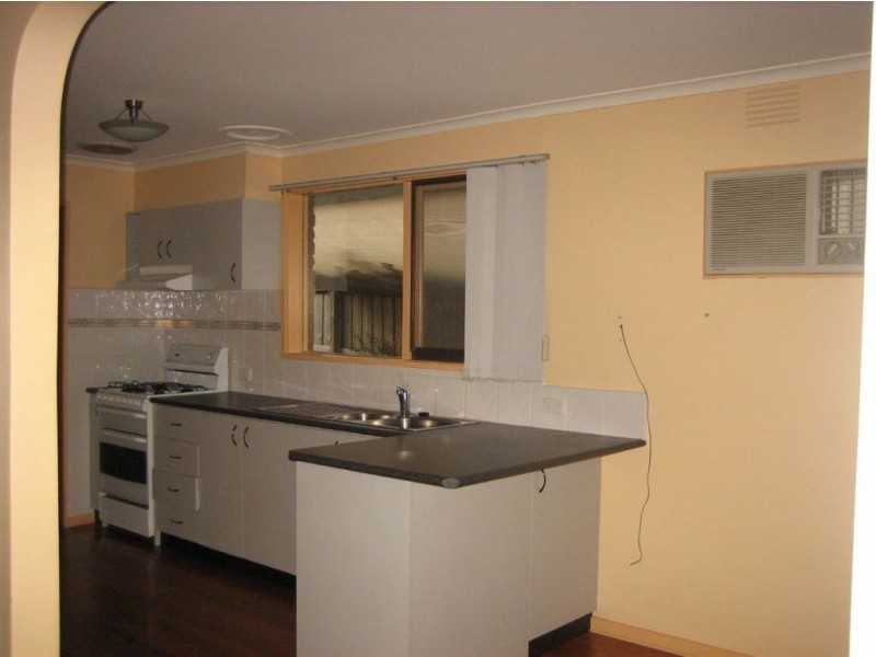 87 Cheviot Road, Berwick VIC 3806