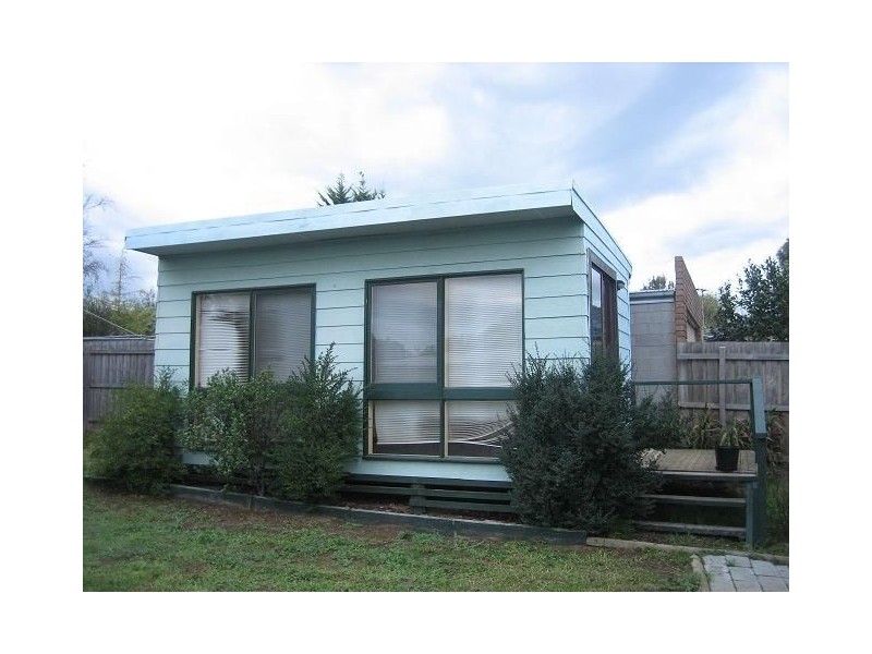 87 Cheviot Road, Berwick VIC 3806