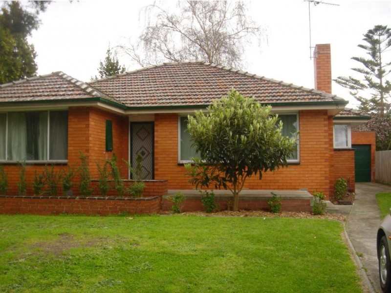 5 Leslie Court, Clayton South VIC 3169