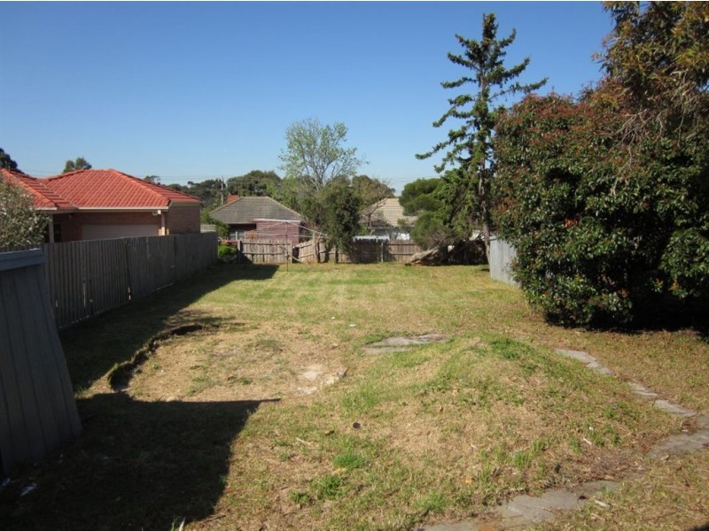 20 Manoon Road, Clayton South VIC 3169