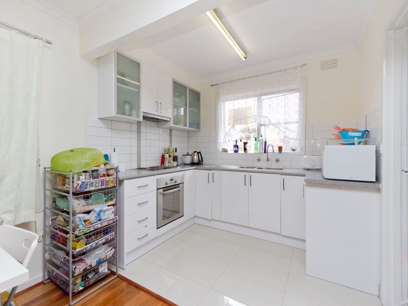 4/1 Iona Street, Clayton VIC 3168