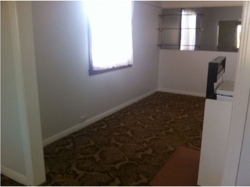 42 Bevan Avenue, Clayton South VIC 3169