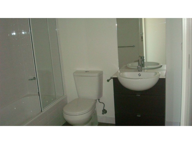 7/24-26 Burton Avenue, Clayton VIC 3168