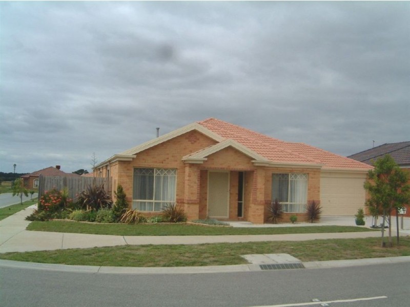 9 Osmington Circle, Narre Warren South VIC 3805