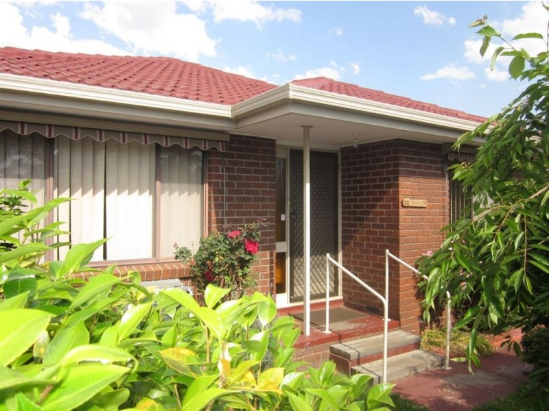 3/2 Oakes Avenue, Clayton South VIC 3169