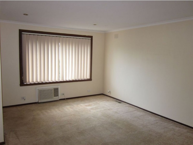 3/2 Oakes Avenue, Clayton South VIC 3169