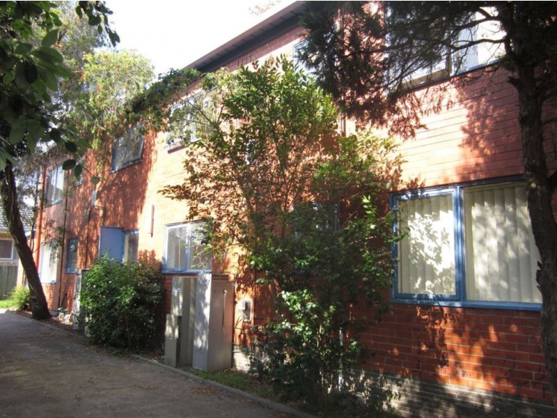 4/23 Merlyn Avenue, Clayton South VIC 3169