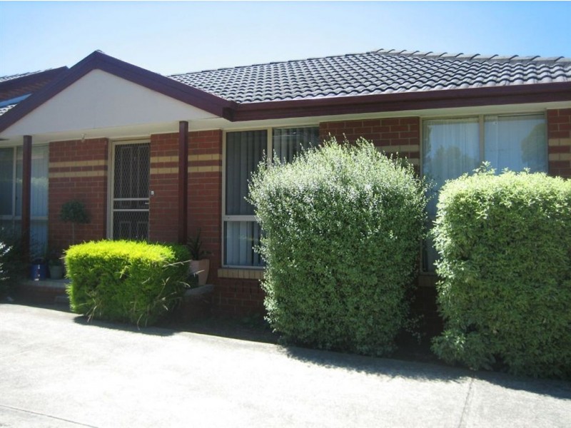 1/8 Irwin Street, Clayton VIC 3168