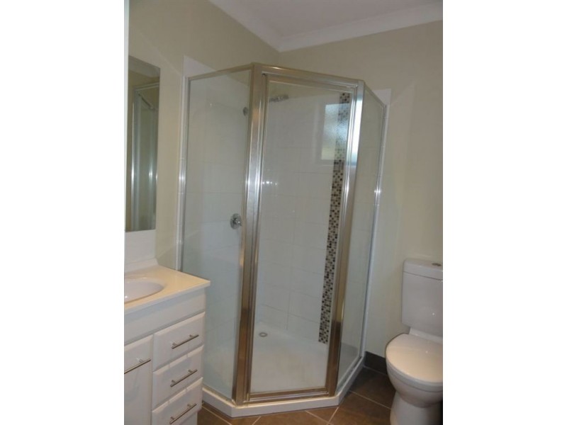 16/27-29 Golden Grove, Springvale South VIC 3172