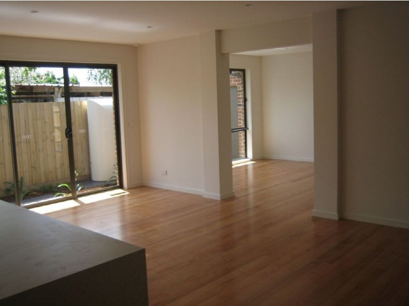 2/21 Knight Street, Clayton South VIC 3169