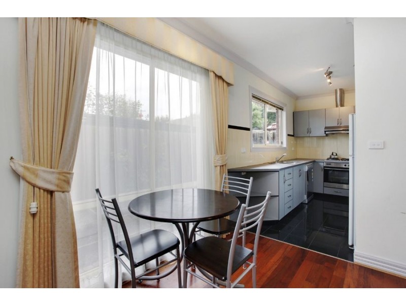 2/11 Belmont Avenue, Clayton VIC 3168