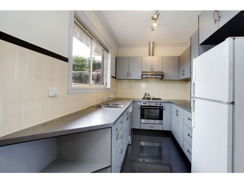 2/11 Belmont Avenue, Clayton VIC 3168