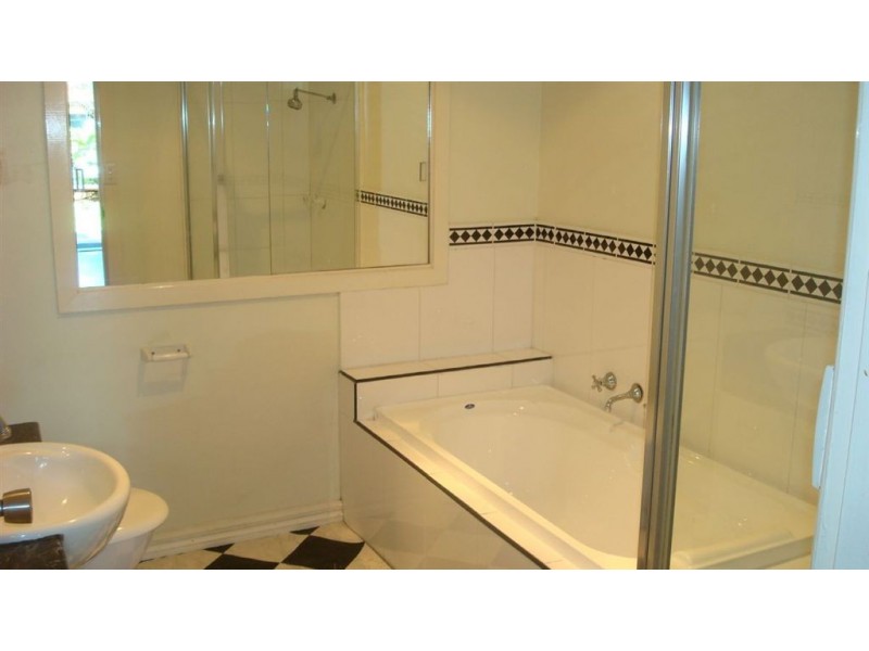 1/11 Belmont Avenue, Clayton VIC 3168