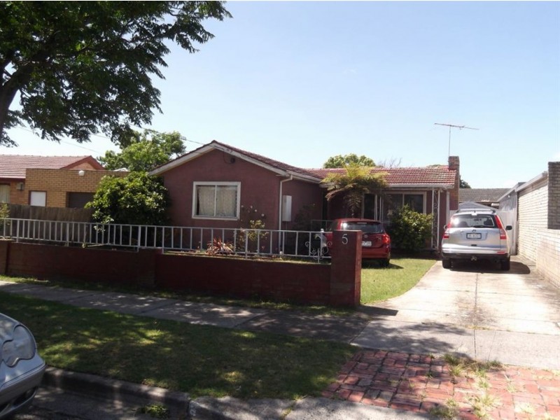 5 Ireland Road, Clayton South VIC 3169