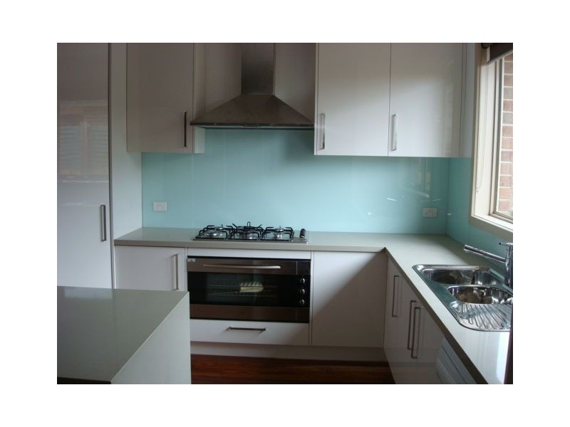 1/32 Newport Road, Clayton South VIC 3169