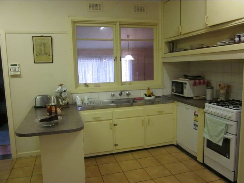 97 Carinish Road, Clayton VIC 3168