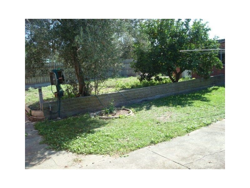 39 Prince Charles Street, Clayton VIC 3168