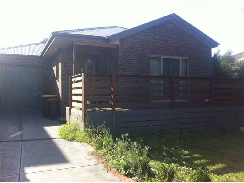 3/32 Newport Road, Clayton South VIC 3169