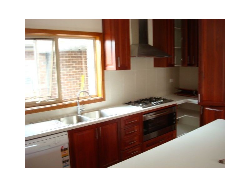 3/32 Newport Road, Clayton South VIC 3169