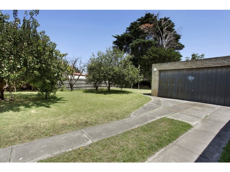 75 Jaguar Drive, Clayton VIC 3168