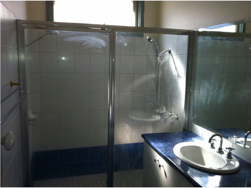 1/1450 Centre Road, Clayton South VIC 3169