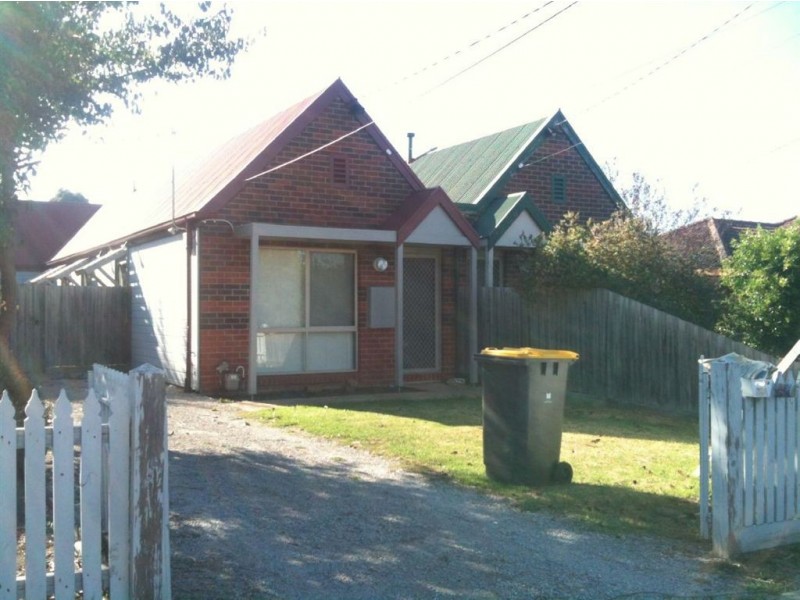 28a Cambro Road, Clayton VIC 3168