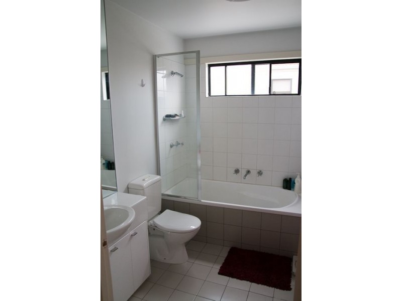 25b Browns Road, Clayton VIC 3168