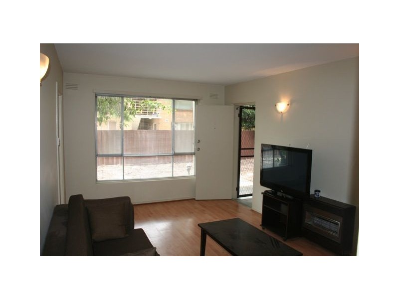 2/10 Bettina Street, Clayton VIC 3168