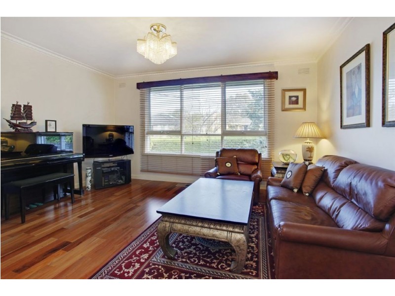 10 Curtis Avenue, Mount Waverley VIC 3149