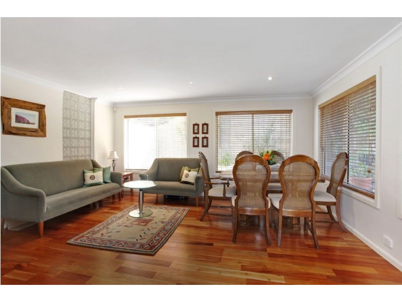 10 Curtis Avenue, Mount Waverley VIC 3149