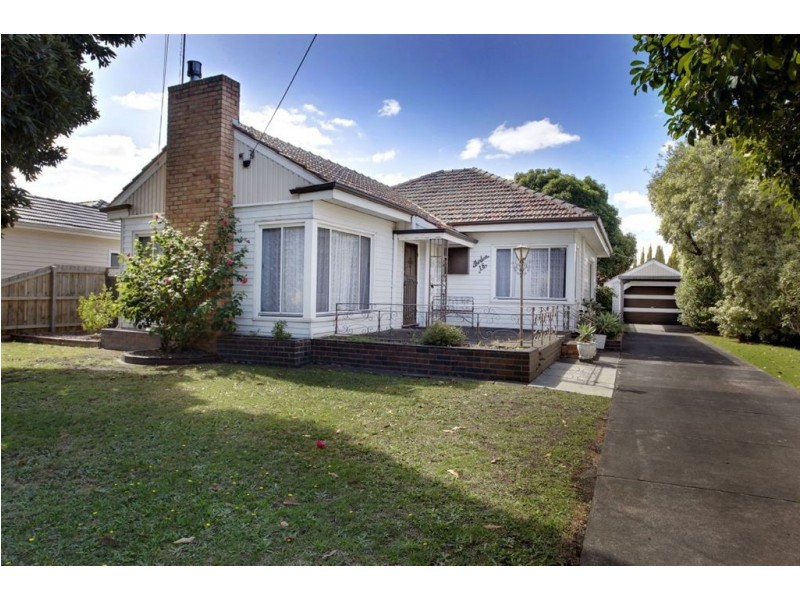 16 Stockdale Avenue, Clayton VIC 3168