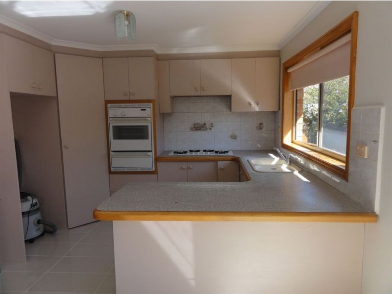 2/39 Margaret Street, Clayton VIC 3168