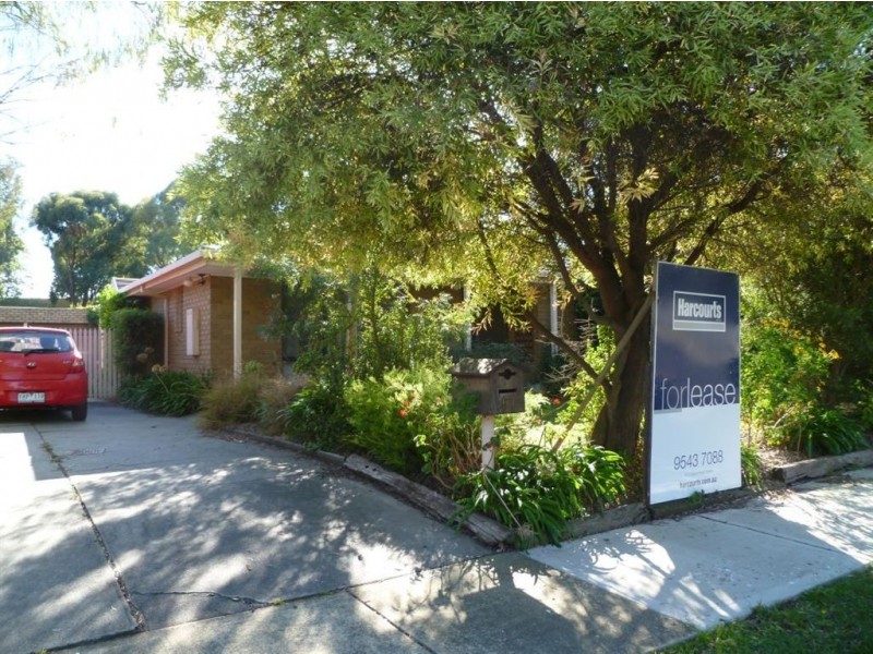 67 Cheviot Avenue, Berwick VIC 3806