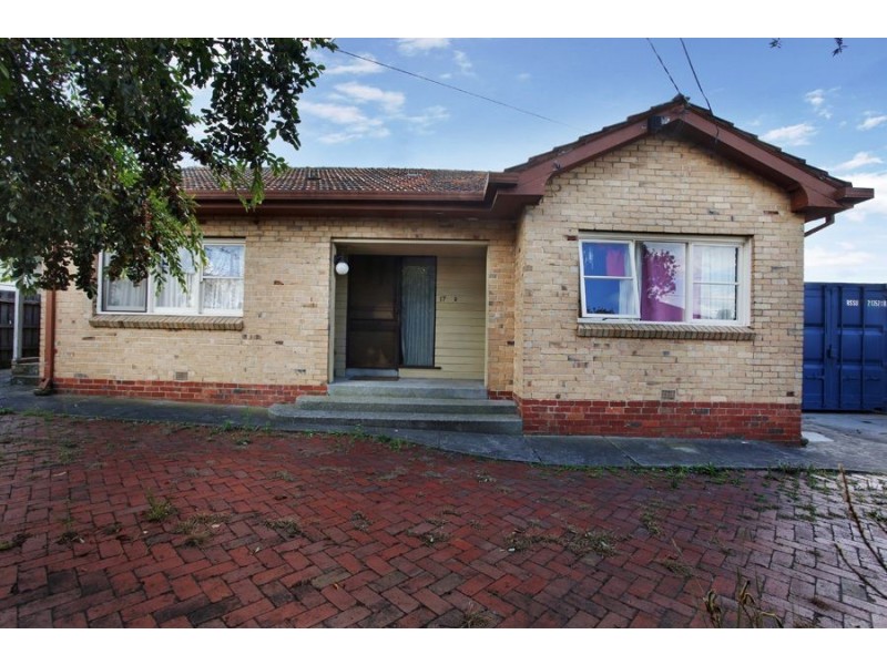 17 Claudel Street, Oakleigh East VIC 3166