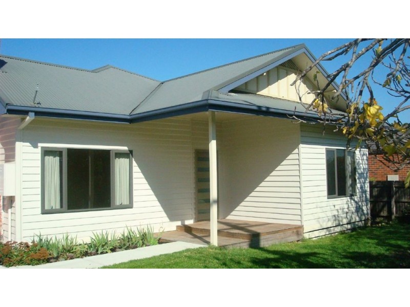 1/16 Black Street, Oakleigh East VIC 3166